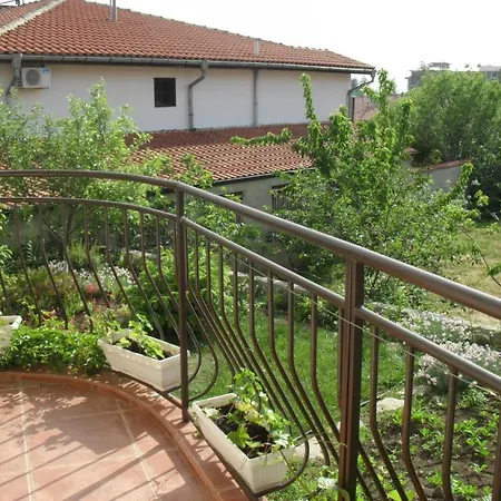Krista Guest house